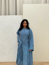 Load image into Gallery viewer, Terre Silken Abaya | Azure