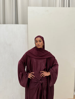 Terre Silken Abaya | Rouge Royale